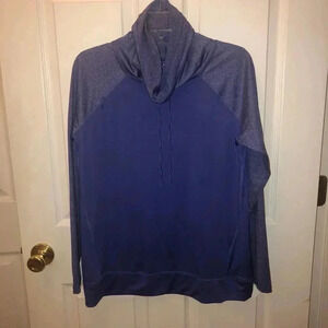 Pro player athletic shirt -medium